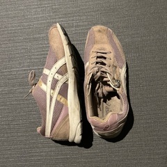 アシックス　スニーカー　ピンクベージュ　24.0の画像