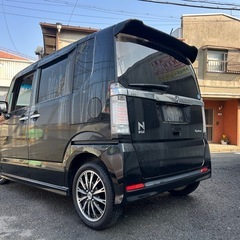 かっこいい車　ホンダ　N-BOXカスタム Ｇターボ　ナビ JF1の画像