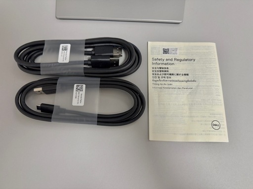【美品】
Dell  24インチ QHD 高色精度 モニター USB-C接続