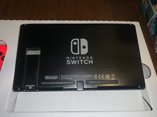 購入者決定　任天堂　Switch   初期型　コントローラー2つ追加　訳あり