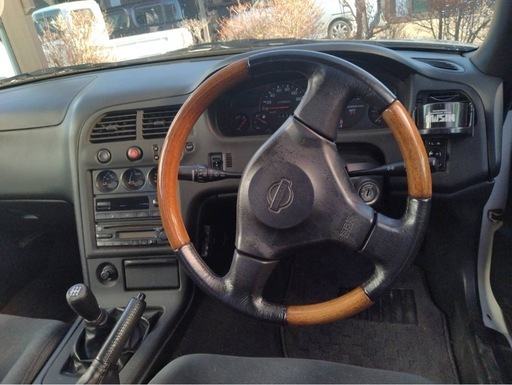 Nissan Skyline GT-R ホワイト クーペ