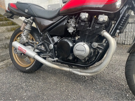 バイクマフラー