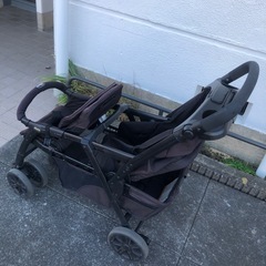 二人乗りベビーカー の画像