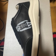 にゅ、スニーカーの画像