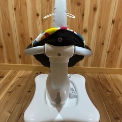 【美品】4moms 電動バウンサー
の画像