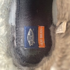 VANS グレー ショートブーツ　ムートンブーツの画像