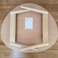 価格相談可！【折りたたみ丸テーブル 幅75cm×奥行65cm】  の画像