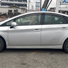 プリウスS H23 の画像