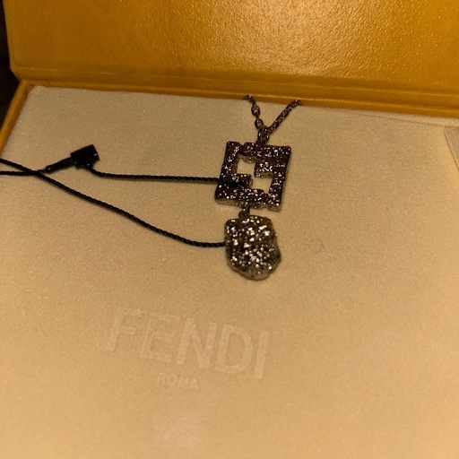 FENDI ネックレス