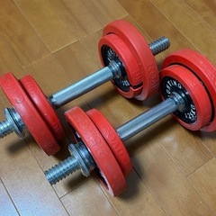 可変式ダンベル2つ・片手10kgの画像