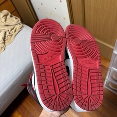 エアジョーダン1 ミッドの画像