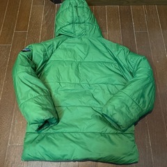 グリーン　ダウンジャケット　140の画像