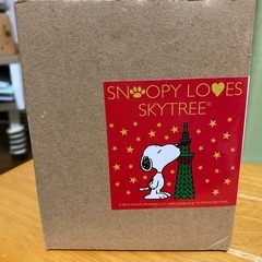 【限定・完売品】スヌーピー スカイツリー スノーグローブ（2019年・箱付き）の画像