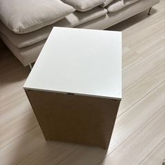 キャビネットの画像