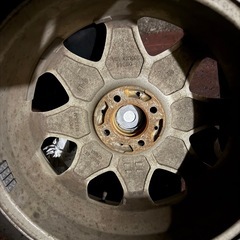 レグザス16インチ4本セットの画像