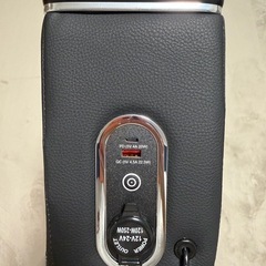 N-BOX・N-BOXカスタムJF3/JF4/JF5/JF6専用 コンソールボックスの画像