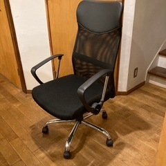 ハイバックデスクチェアの画像