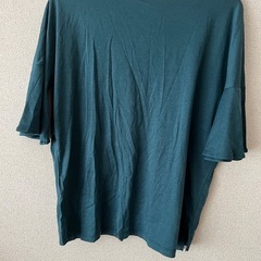 コムサイズム カットソーの画像