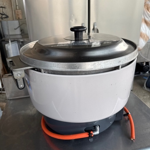 2025年 リンナイ  業務用ガス炊飯器 LPガス用 RR-550C 5.5升用 10L 数ヶ月のみ使用