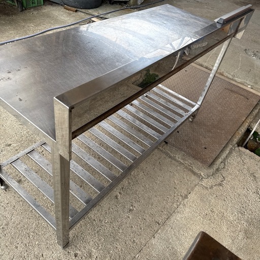 業務用厨房器具 調理台 作業台 1500×600×800mm　