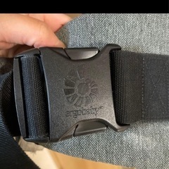 美品！エルゴベビー オムニ360 クールエアメッシュポーチつきの画像