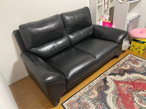 美品　ニトリ　本革　2人掛けソファー