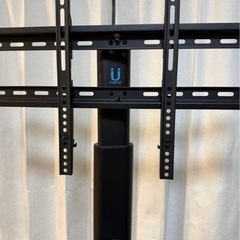FITUEYES テレビスタンドの画像