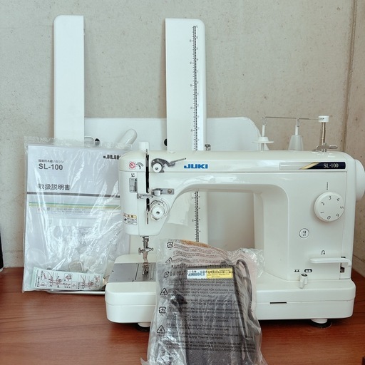 職業用本縫いミシン　
JUKI SL-100