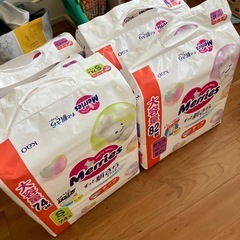 メリーズ 【テープ Sサイズ】さらさらエアスルー (4~8kg)74枚入り×6パック の画像