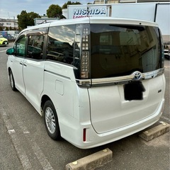 お買い得🚙車検2年ヴォクシーハイブリッドバッテリー交換デカナビの画像