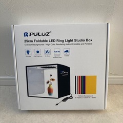 撮影ボックス 25×25×25cm LEDビーズ色温度 演色性95以上 背景6枚 PULUZ 撮影ブース 簡易スタジオ 折りたたみの画像