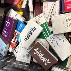 黒カゴ1つ分　レトロマッチの画像