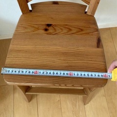 IKEA INGOLF 木製キッズチェアの画像