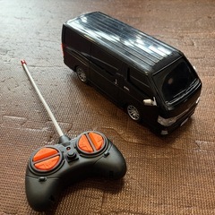 4WD ラジコンカー　2台　バッテリー4個付きの画像