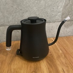 美品 BALMUDA The Pot ブラック K02A-BK ケトルの画像