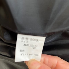 子供スーツ黒ストライプ柄120㎝の画像