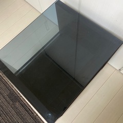 ガラス天板　ローテーブル　棚の画像