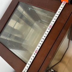 ガラス棚の画像