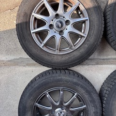 軽自動車 スタッドレスタイヤ 4本セットの画像