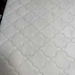 ダブルベッド　マットレスのみ　※取りに来てくれる方の画像