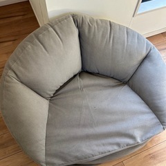 ゆったりひとりソファの画像