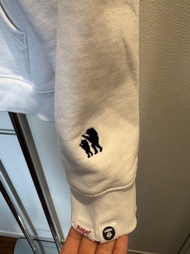 A BATHING APE パーカー　M
