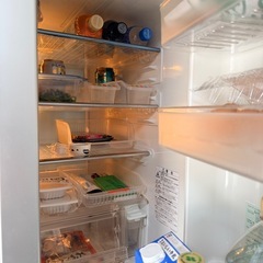 【差し上げます】シャープ 観音開き大型冷蔵庫の画像