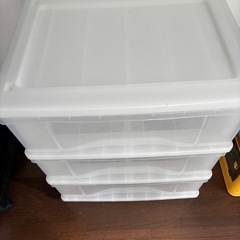 三段収納ケースの画像