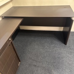 取り来てくれる方限定　ニトリ　L字型デスクの画像