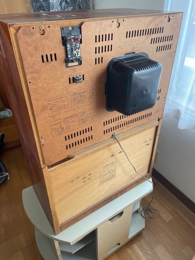 昭和レトロ　ブラウン管テレビ