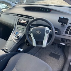 プリウス　６.3万キロ　シルバー　Sグレード　美車　車検令和９年８月までの画像