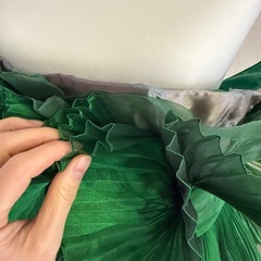 レースがゴージャスな
ミニドレス 桂由美の画像