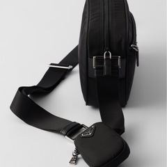 PRADAメッセンジャーバック　PRADAバックの画像