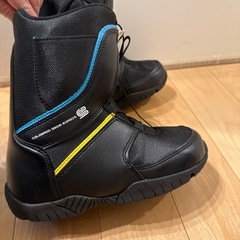 スノボブーツ　　22〜23センチの画像
